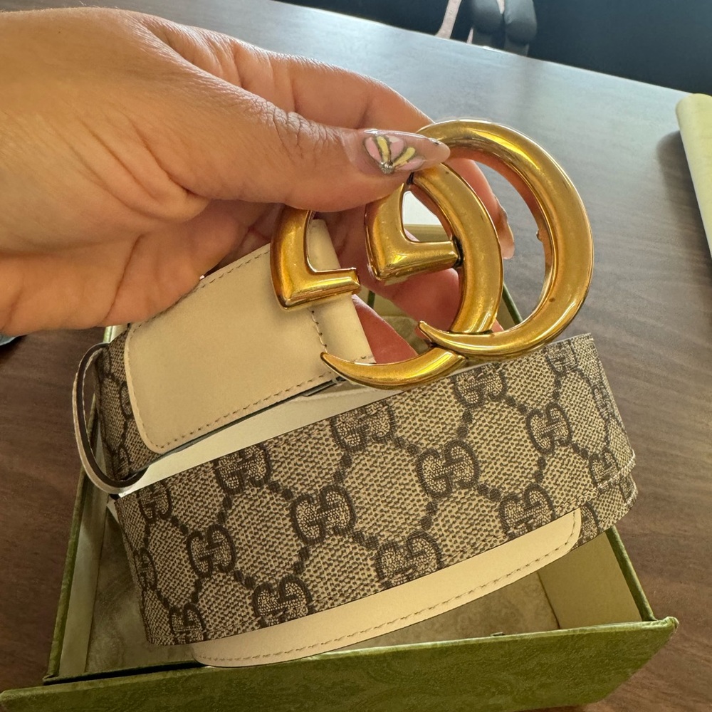 Gucci belt